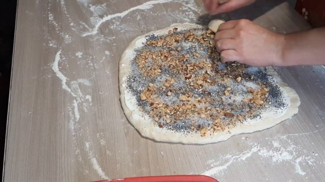 Пирожки с капустой и мясом?/Булочки с маком из детства/Готовлю из запасов????#влогдомохозяйки