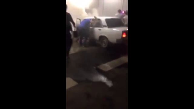 В Заводском районе Саратова загорелся автомобиль смотреть онлайн