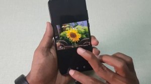 Honor 10 Lite : Hide Notch & USB OTG Support