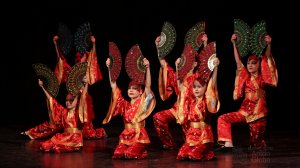 "Танец с веерами", Студия "Микс дэнс". "Dance with fans", Studio "Mix dance".