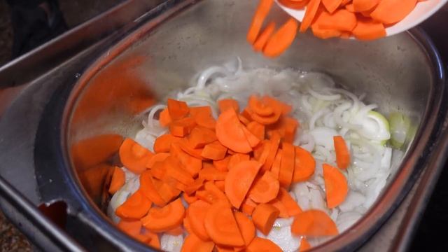 Должанская коса осенью - море, чебуреки и настоящий клад в песке смотреть онлайн