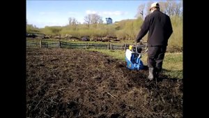 Культивирую заточенными гусиными лапками на мотоблоке Нева