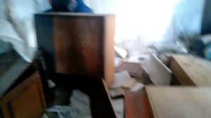 Падающий шкаф