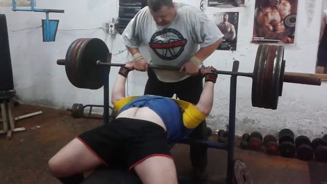 Первый опыт:жим в слингшоте 180 кг смотреть онлайн