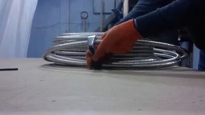 Порезка гофротрубы из нержавейки Изифлекс (EASYFLEX)