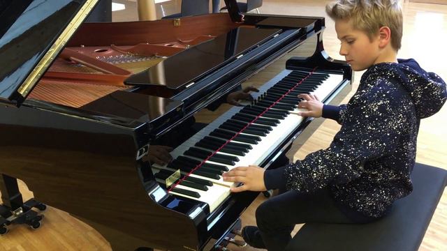 Dr. Dre ft. Snoop Dogg Still D R E piano by David Leon смотреть онлайн