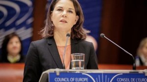 Роковой день в Германии! Бербок переобулась и теперь работает на Россию? Мощное разочарование Бербо