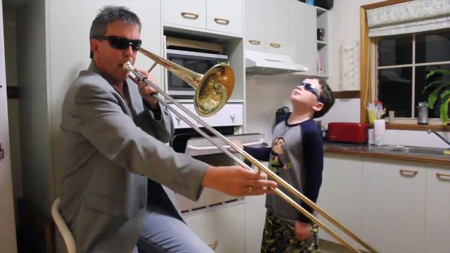 Когда мамы нет дома! 😎😂👍👏 смотреть онлайн