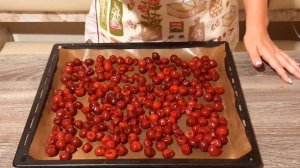 Вяленая вишня. Как вялить вишню в духовке