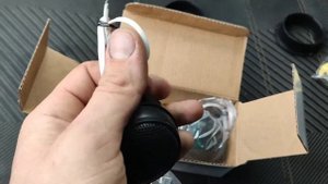 Распаковка (unpacking) Kicx ST25 Твиттер (шёлковые)