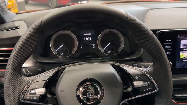 SKODA KAMIQ Monte Carlo 2023 - FIRST LOOK & visual REVIEW (exterior, interior, PRICE)