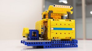 Собрали бетоносмеситель БП-2Г-750 из ЛЕГО