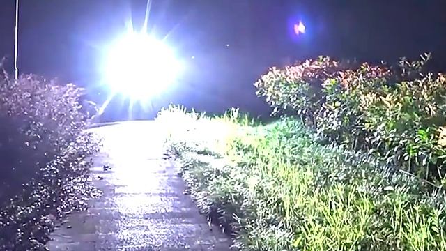 Мощный светодиодный фонарик с зарядкой от USB, портативный фонарик для кемпинга, переносной фонарик смотреть онлайн