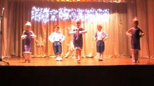 У леса на опушке