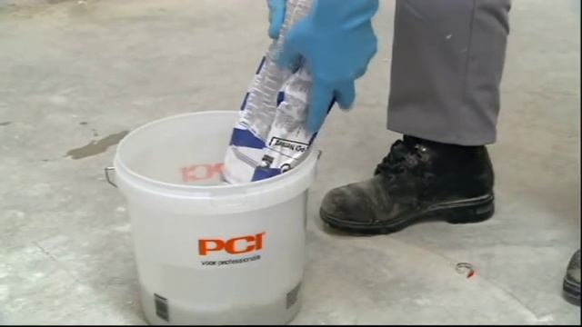 укладка новой керамической плитки по старой смотреть онлайн