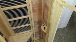 Видеообзор кедровой ик-сауны с карбоновыми нагревателями и большим количеством гималайской соли