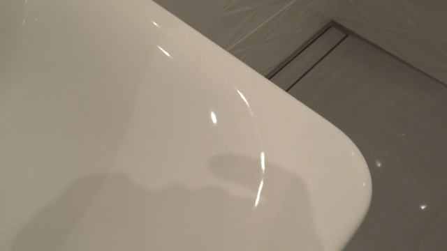 Łazienka biała nowoczesna - aranżacja wnętrza, projekt
