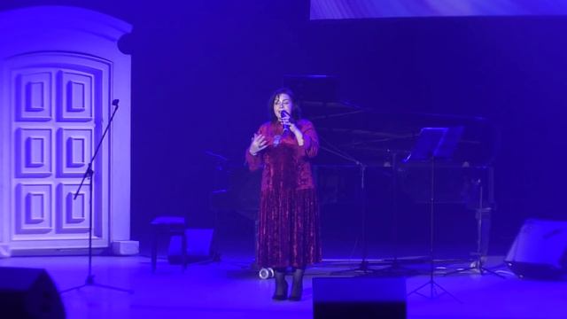 Баллада о прокуренном вагоне + Любовь похожая на сон. Владимир Глазунов и Мариам Мерабова. смотреть онлайн