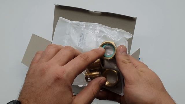 Honeywell FK06 -1/2AA промывной фильтр для холодной воды с редуктором смотреть онлайн