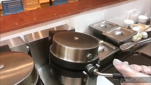 UFO BURGER MAKING MACHINE / Hamburger press making machine #trending #viral #food