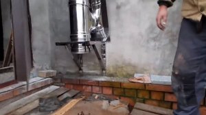 монтаж дымохода скозь стену.
