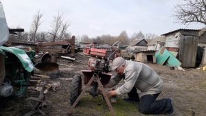 Приспособление для смены оборудования мотоблока