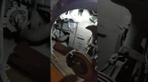 Замена габаритной лампочки на Грандисе.