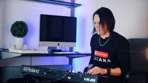 Roland | VR-09 B (V-COMBO) | DEMO Sounds (No Talking)