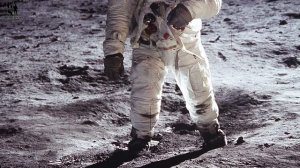 Американцы на луне: обзор фигурки астронавта База Олдрина в масштабе 1/6