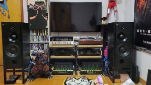 ATC 50 , McIntosh C22 & MC275 , Thorens  Td 160 super , SME 3009 , Ortofon quintet  blue