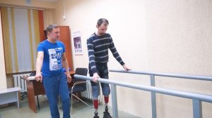 Школа ходьбы на протезе в Кировском центре протезирования и ортопедии