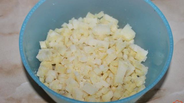 Оливье без горошка с укропом