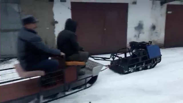 Мотобуксировщик Мужик едем с охоты смотреть онлайн