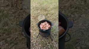 Свиные ребра в казане на костре!!!