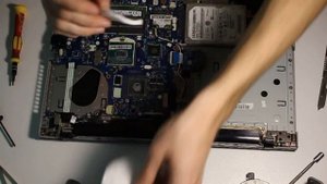 Чистка и замена термо пасты на примере Lenovo Z510