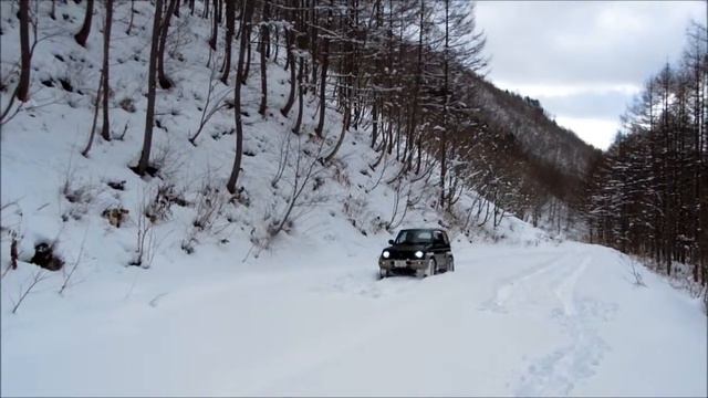 mitsubishi pajero Junior　special смотреть онлайн