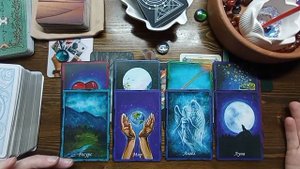 КАК ВАС ? ВИДЯТ ? МУЖЧИНЫ ? / Мужская энергия / Три варианта ??☘️Оракул Таро расклад ?