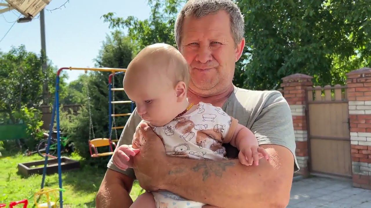 ЕЩЕ ОДИН КОТЕНОК УМЕР. ПРИГЛАСИЛИ НА ДР. 2.06.24. смотреть онлайн