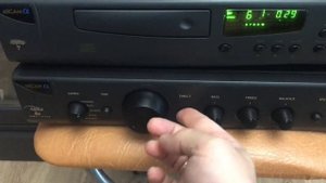 Усилитель Arcam Alpha 8r