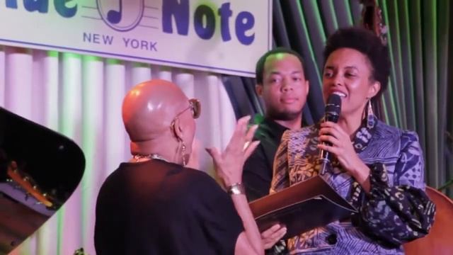 REVEAL Dee Dee Bridgewater смотреть онлайн