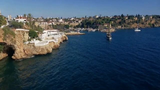 Центральный парк в г. Анталья. Море, водопад, цветы, коты. Турция смотреть онлайн