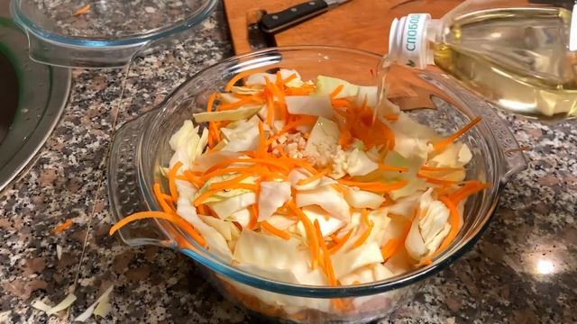 Желтая капуста по-корейски. Зая, кушать!