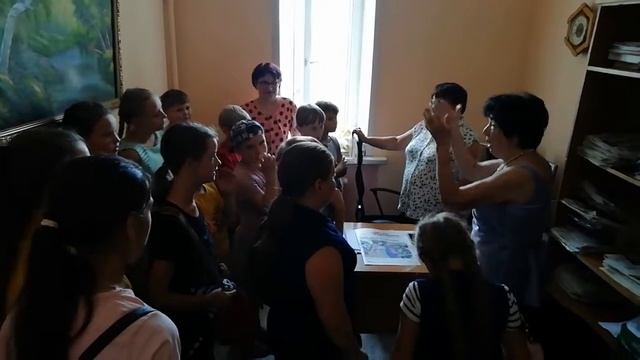 Юные журналисты в гостях у Голоса времени.mp4 смотреть онлайн