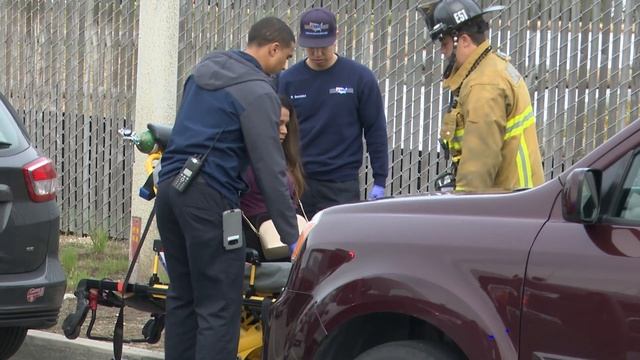 Chula Vista: 1965 Ford Thunderbird Accident 03102019 смотреть онлайн