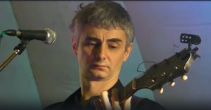 АЛЕКСЕЙ ПАПЕРНЫЙ И ГРУППА ПАПЕРНЫЙ Т.А.М. В КОЛОМЕНСКОМ 03.09.2010  - ОТ ВИНТА