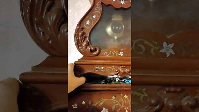 Старинные часы. Настенные часы с боем, которые, по словам моего прадеда, Пушкина видели... смотреть онлайн