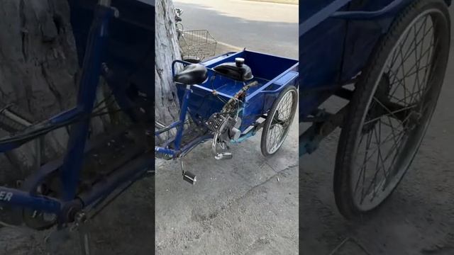 Грузовой велосипед с мотором