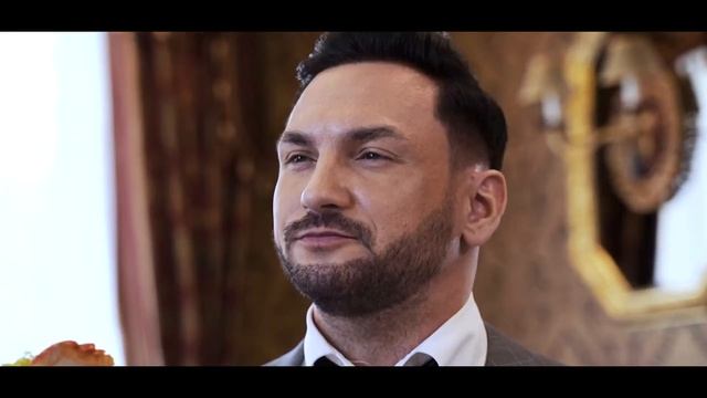 Рекламный ролик сырокопченой колбасы "Таврия". Англицкая смотреть онлайн