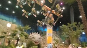 Аня на аттракционах в парке остров мечты Москва.