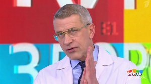 Совет за минуту: хруст в шее. Жить здорово! Фрагмент выпуска от 18.02.2019